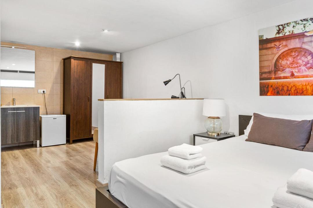 Fabulous & Unforgettable Hotel บาร์เซโลนา ภายนอก รูปภาพ